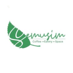 Logo Semusim Cafe